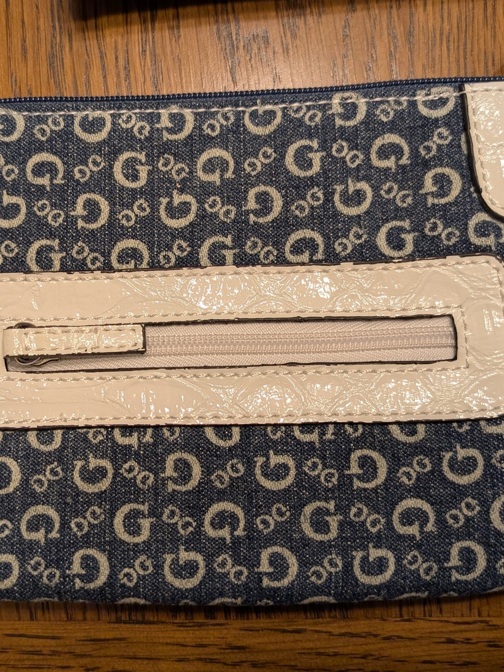 Guess Navy Denim Logo Wristlet and Wallet with White Trim - Picture 8 of 9